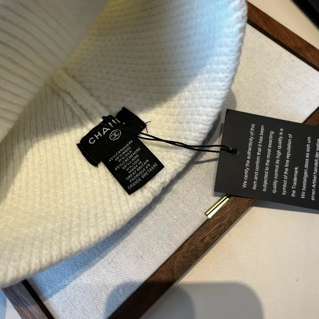 💰70¥ Chanel knitted beanie