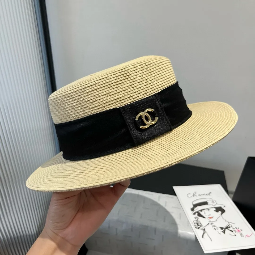 💰130¥ Chanel flat top hat, super nice shape, head circumference 57cm