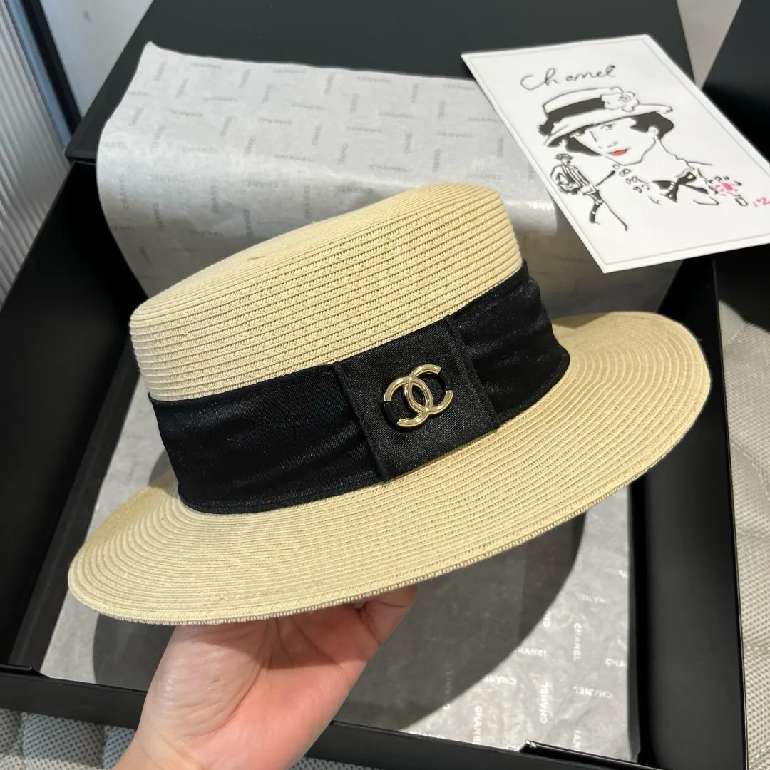 💰130¥ Chanel flat top hat, super nice shape, head circumference 57cm