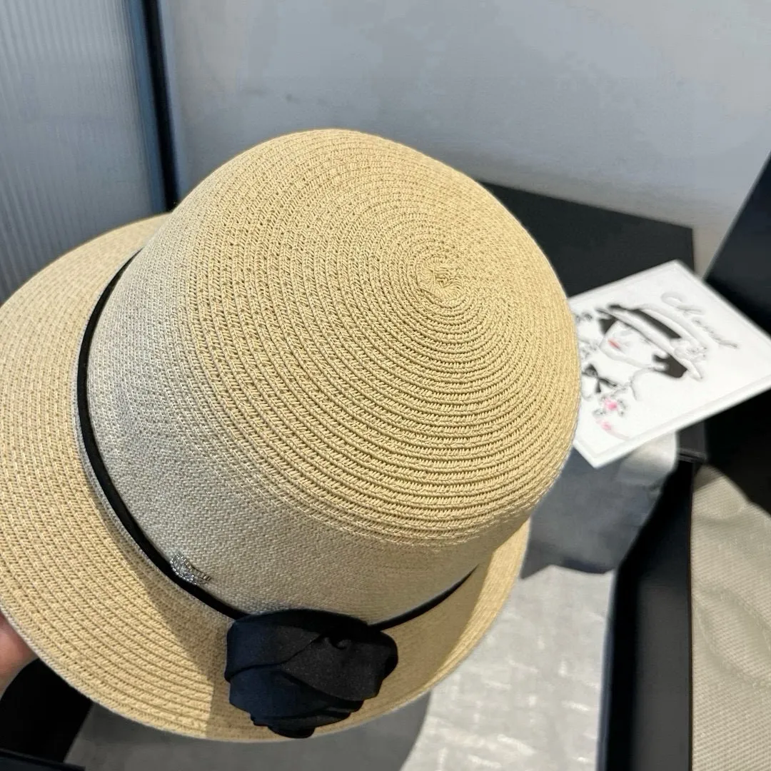 💰140¥ Chanel new top hat, original small basin hat, straw hat, head circumference 57cm