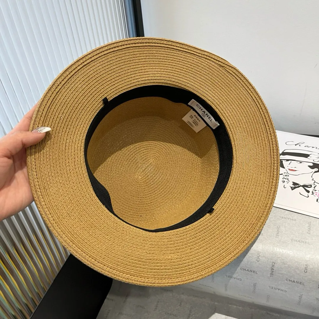 💰160¥ Chanel new flat top hat, Taiwan PP straw, head circumference 57cm