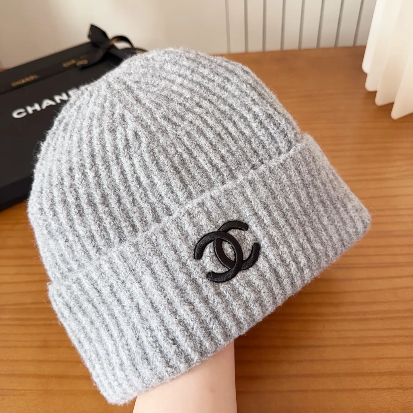 💰50 Chanel official website releases CHANEL small and popular knitted hat! Xiaohongshu’s new product is released, it’s so 🉑️, high-elastic fabric, classic colors, same style for men and women.