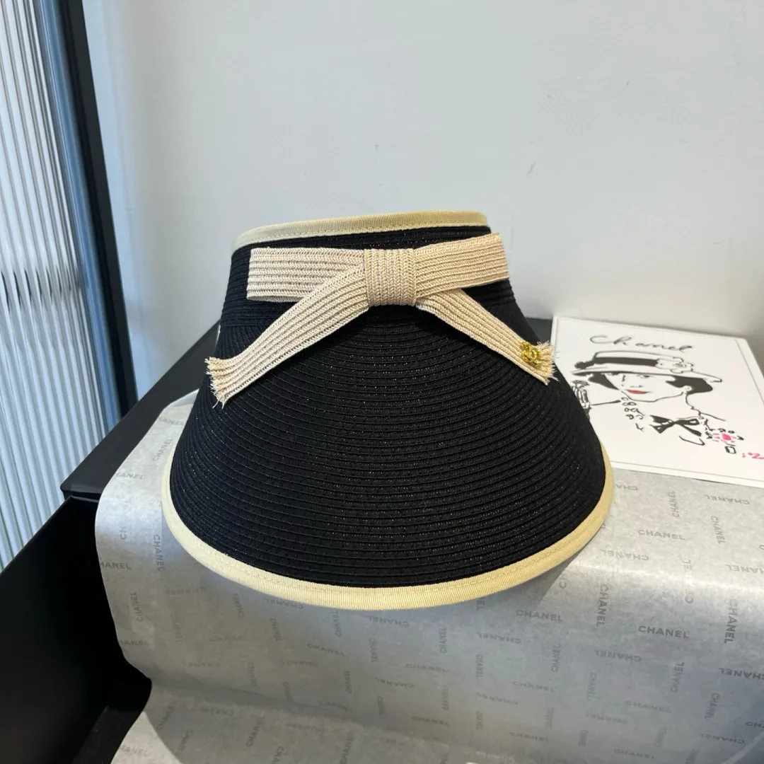 💰120¥ Chanel empty top sun hat, PP straw fabric, adjustable