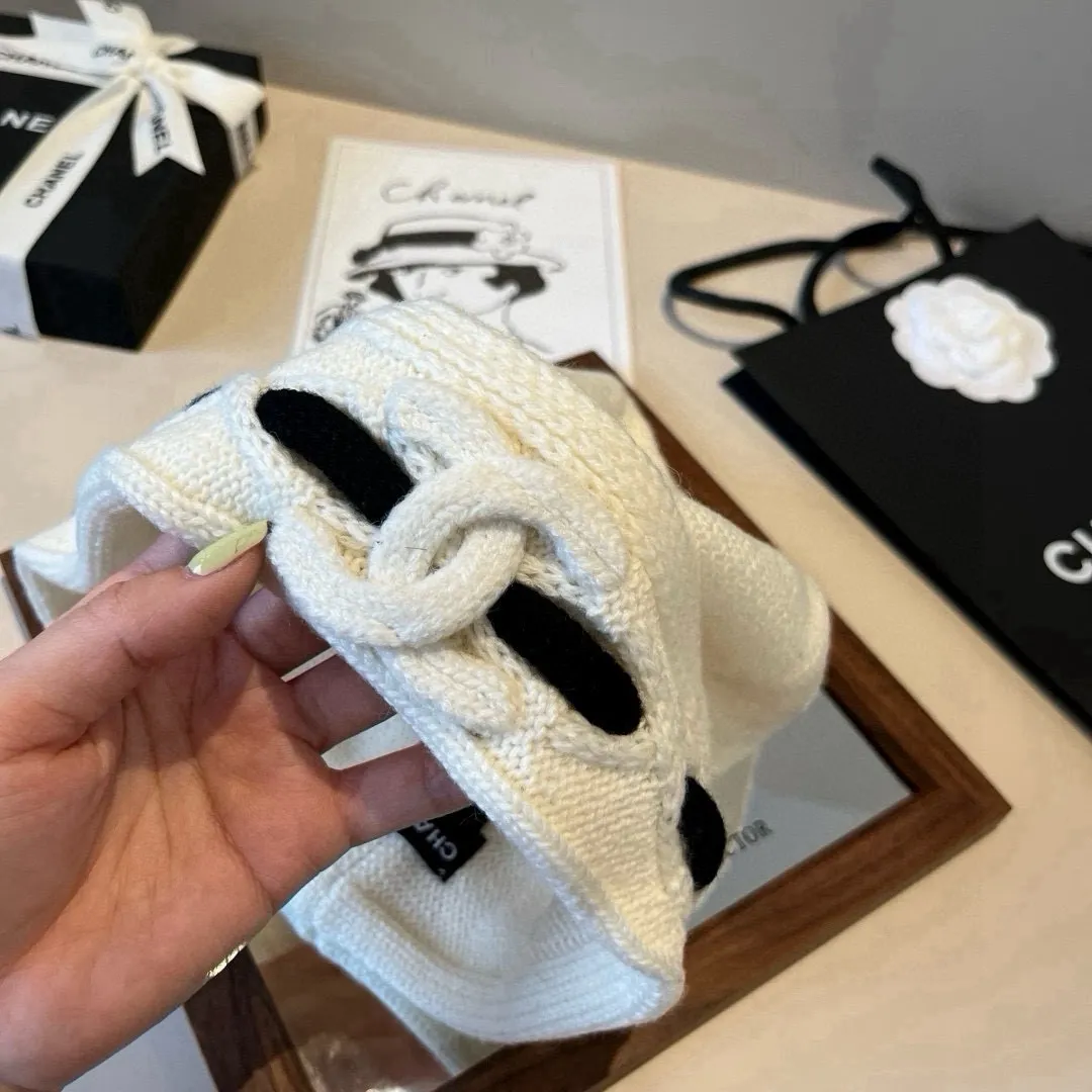 💰70¥ Chanel knitted beanie