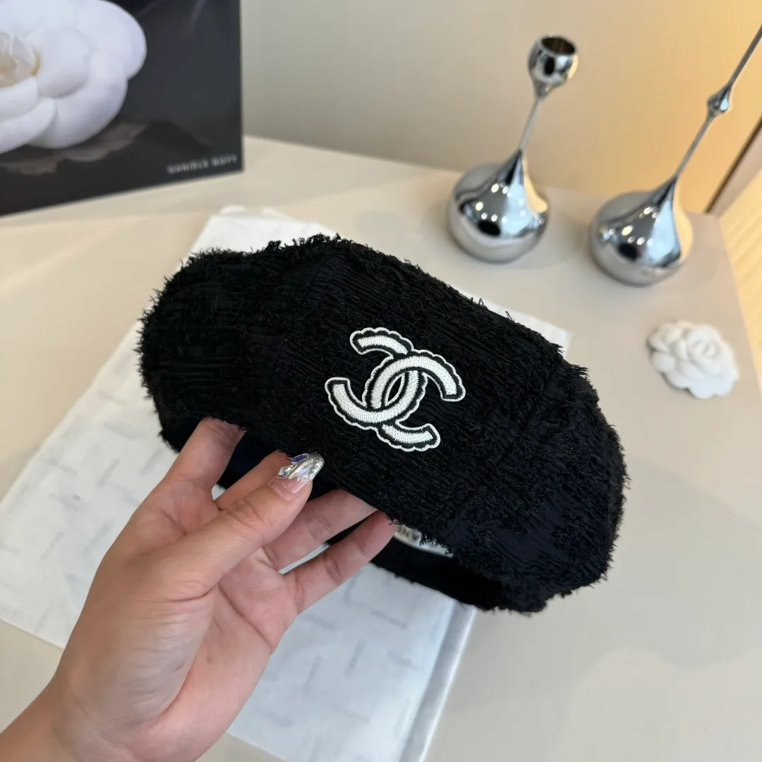 💰100¥ Chanel beret, head circumference 57cm