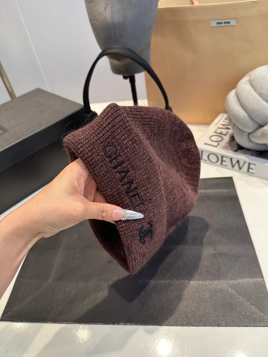 P50 Chanel CHANEL new wool hat, Xiaoxiang is classic and simple, fashionable and casual design, popular new product