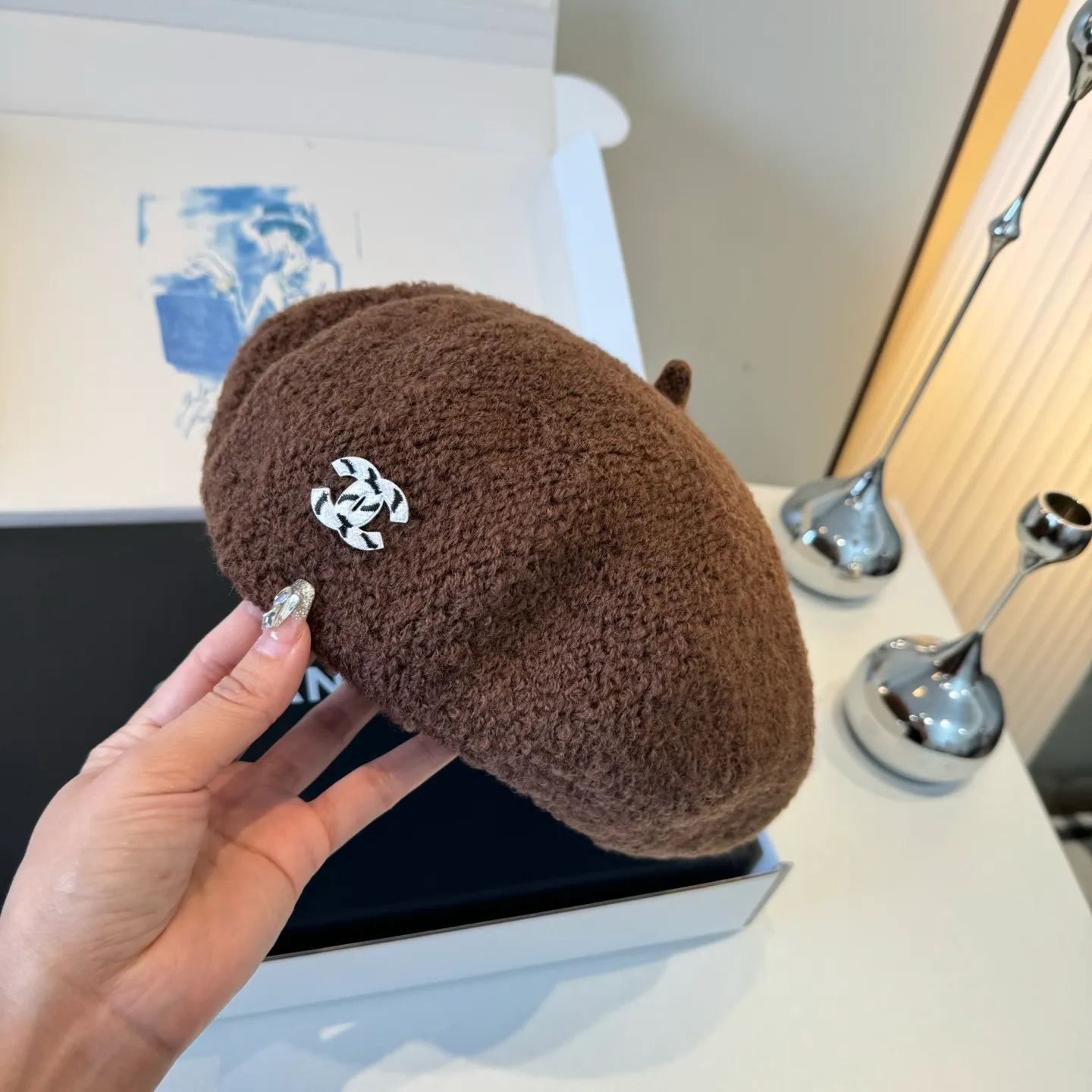 💰100¥ Chanel new cashmere beret, head circumference 57cm