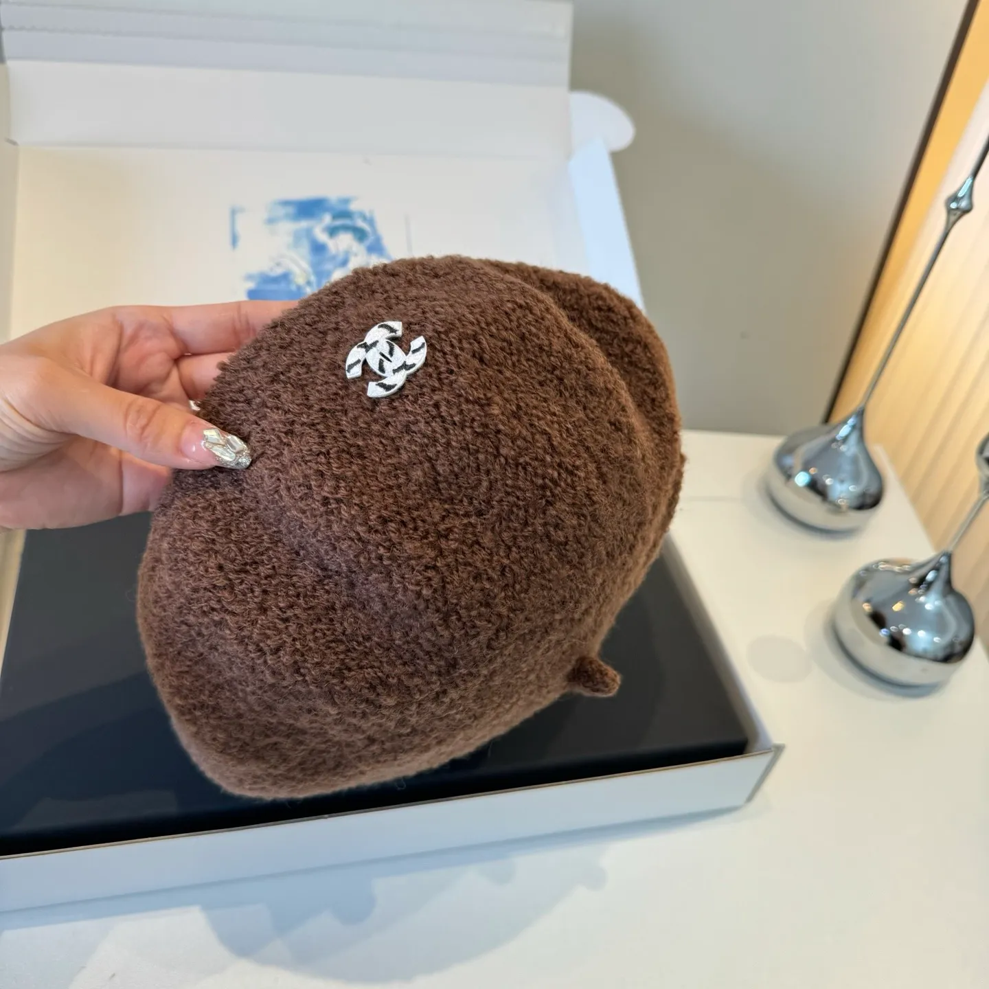 💰100¥ Chanel new cashmere beret, head circumference 57cm