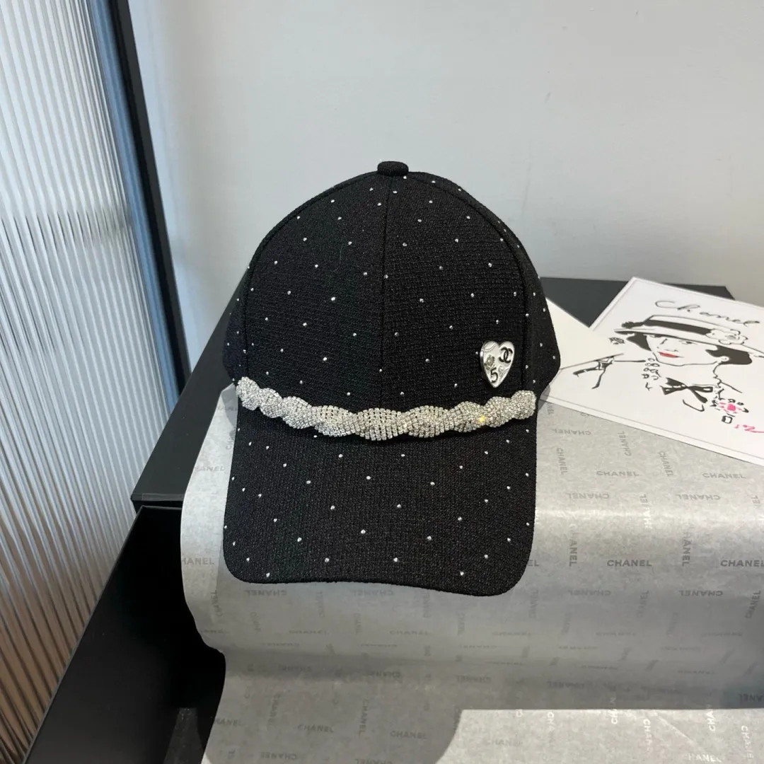 💰100¥ Chanel peaked cap, high-end and elegant, head circumference 57cm
