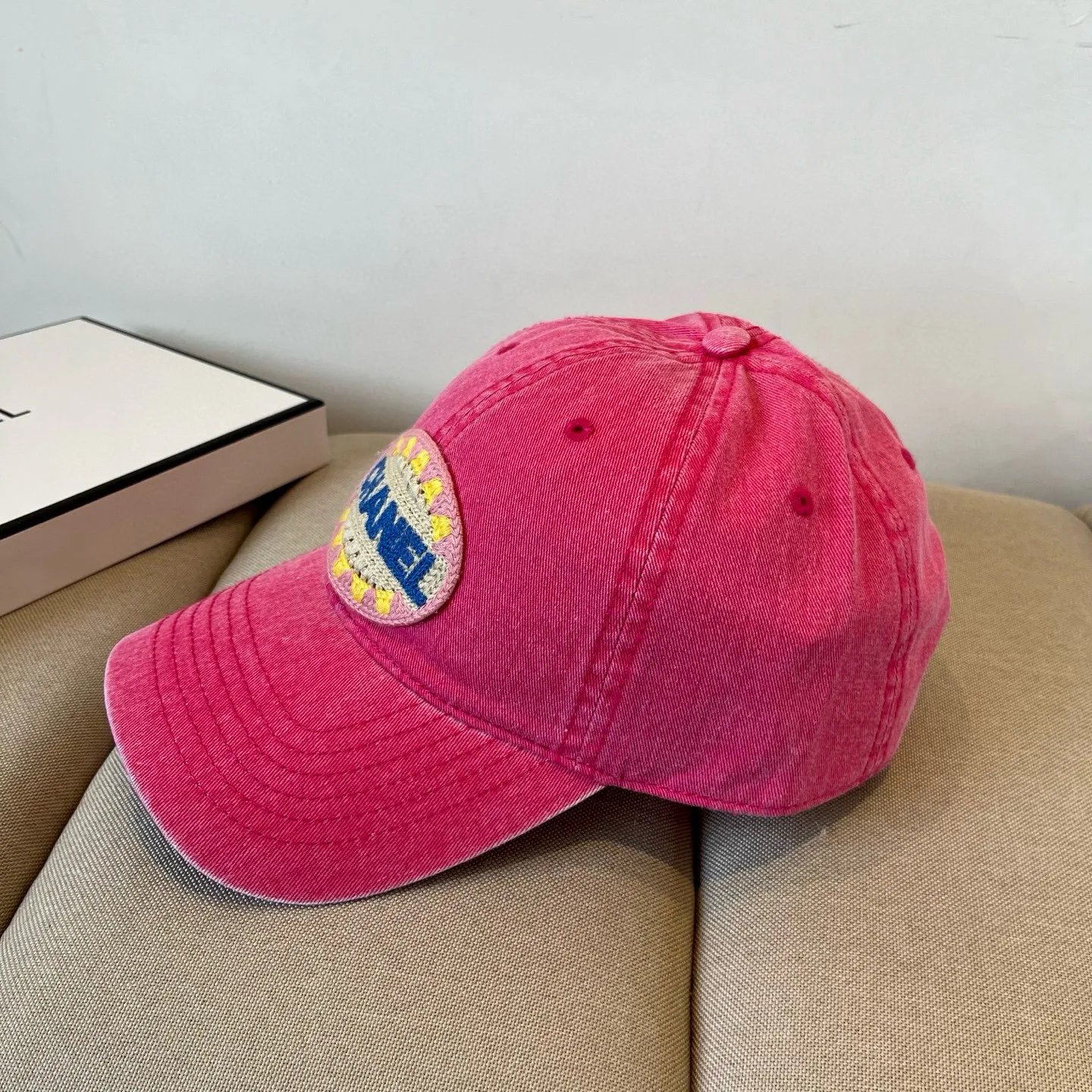 P60💰Chanel CHANEL new baseball cap, Xiaoxiang classic and simple, fashionable and casual design, popular new product