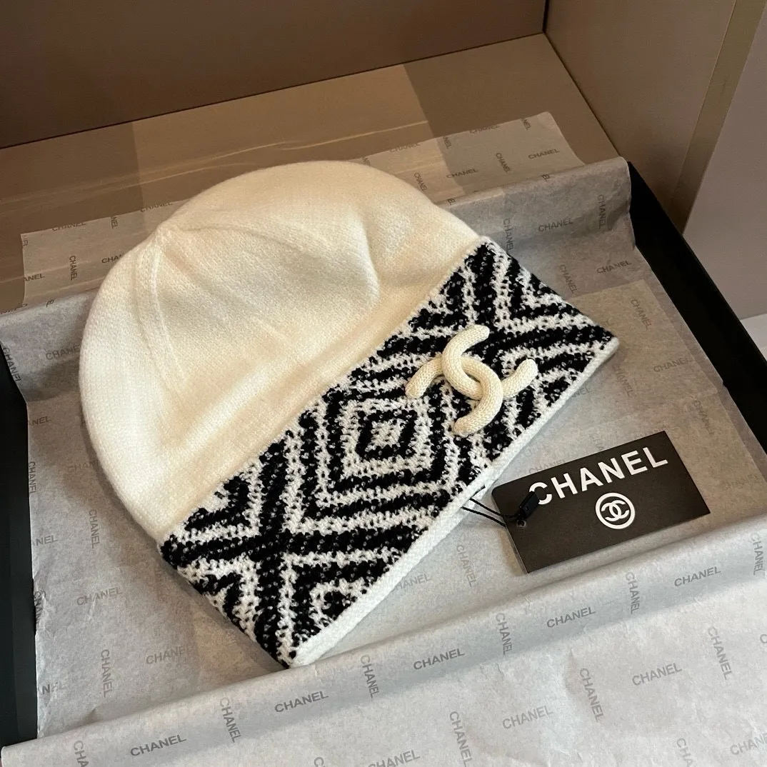 💰90¥ Chanel knitted beanie