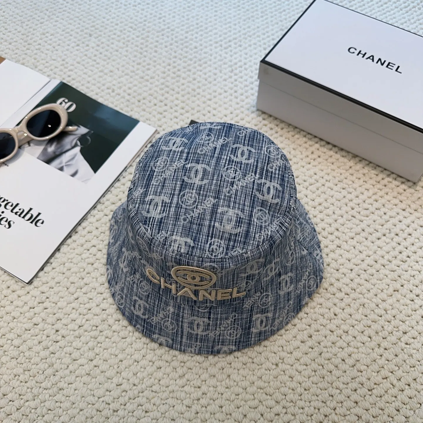 P64 CHA Chanel] New simple embroidered logo bucket hat 🧢New model shipped, big brand style is super easy to match, hurry up and get it