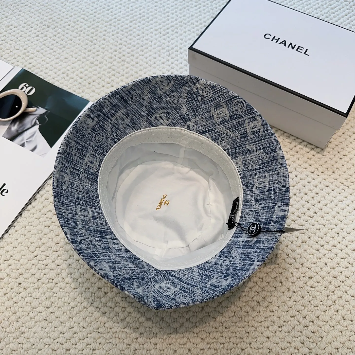 P64 CHA Chanel] New simple embroidered logo bucket hat 🧢New model shipped, big brand style is super easy to match, hurry up and get it