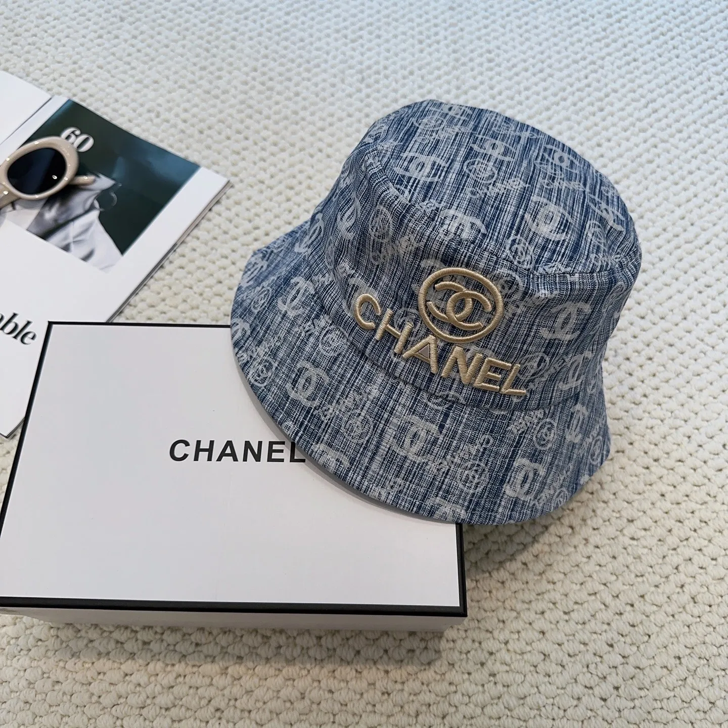 P64 CHA Chanel] New simple embroidered logo bucket hat 🧢New model shipped, big brand style is super easy to match, hurry up and get it