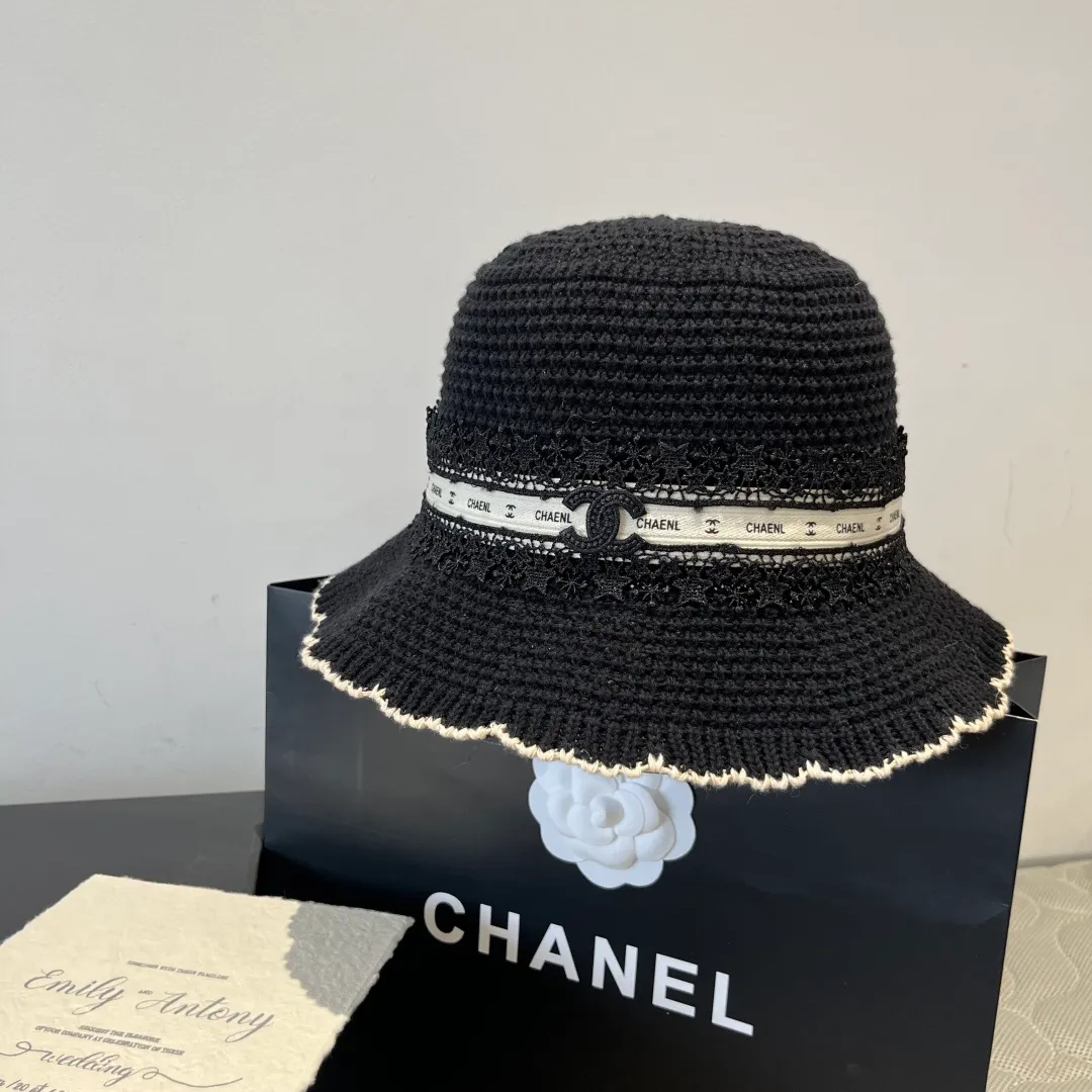 💰100¥ Chanel knitted handhook bucket hat, wavy edge top hat, head circumference 57cm