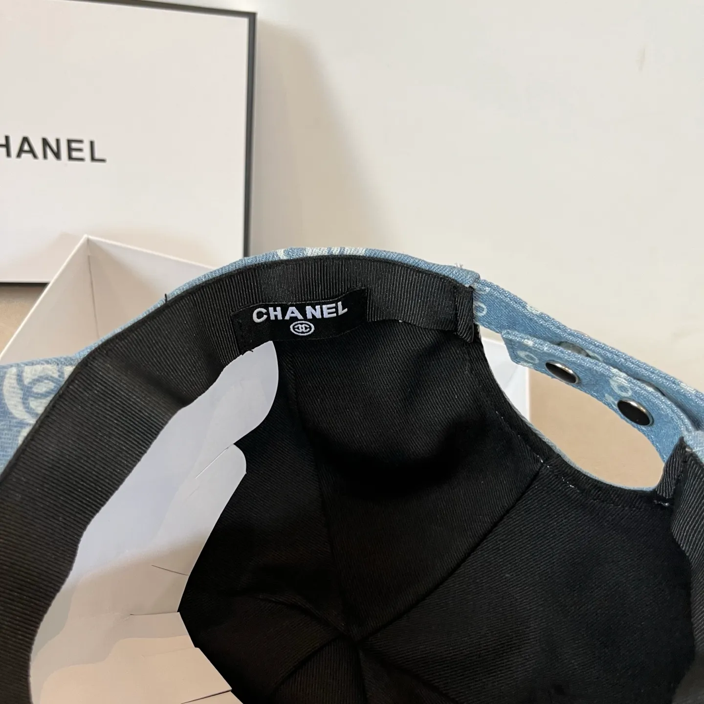 P70 CHANEL new baseball cap, Xiaoxiang is classic and simple, fashionable and casual design, popular new product
