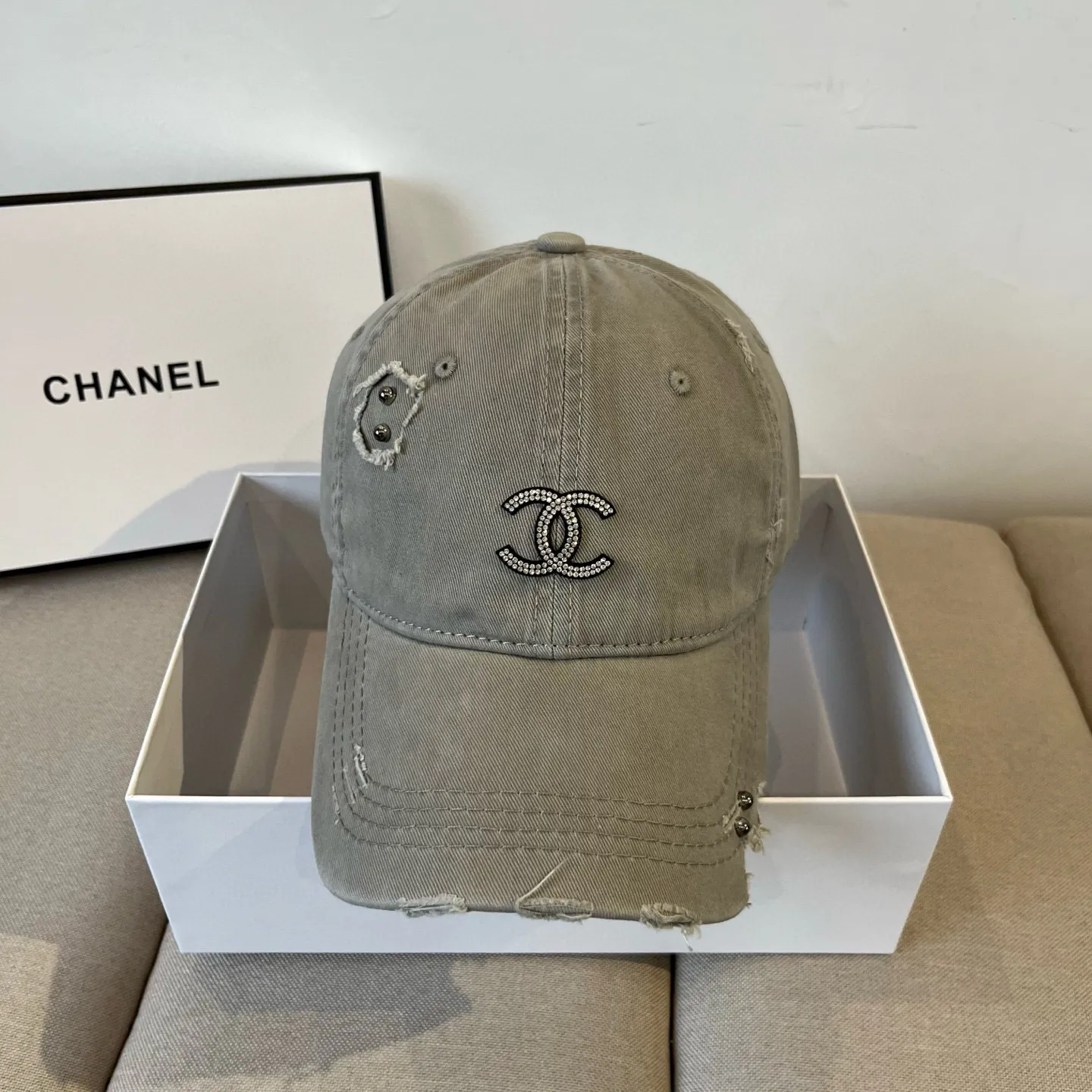 P60 CHANEL Chanel 2025 new small fragrance big-name baseball cap, counter classic style, unisex, head circumference 57, four colors available