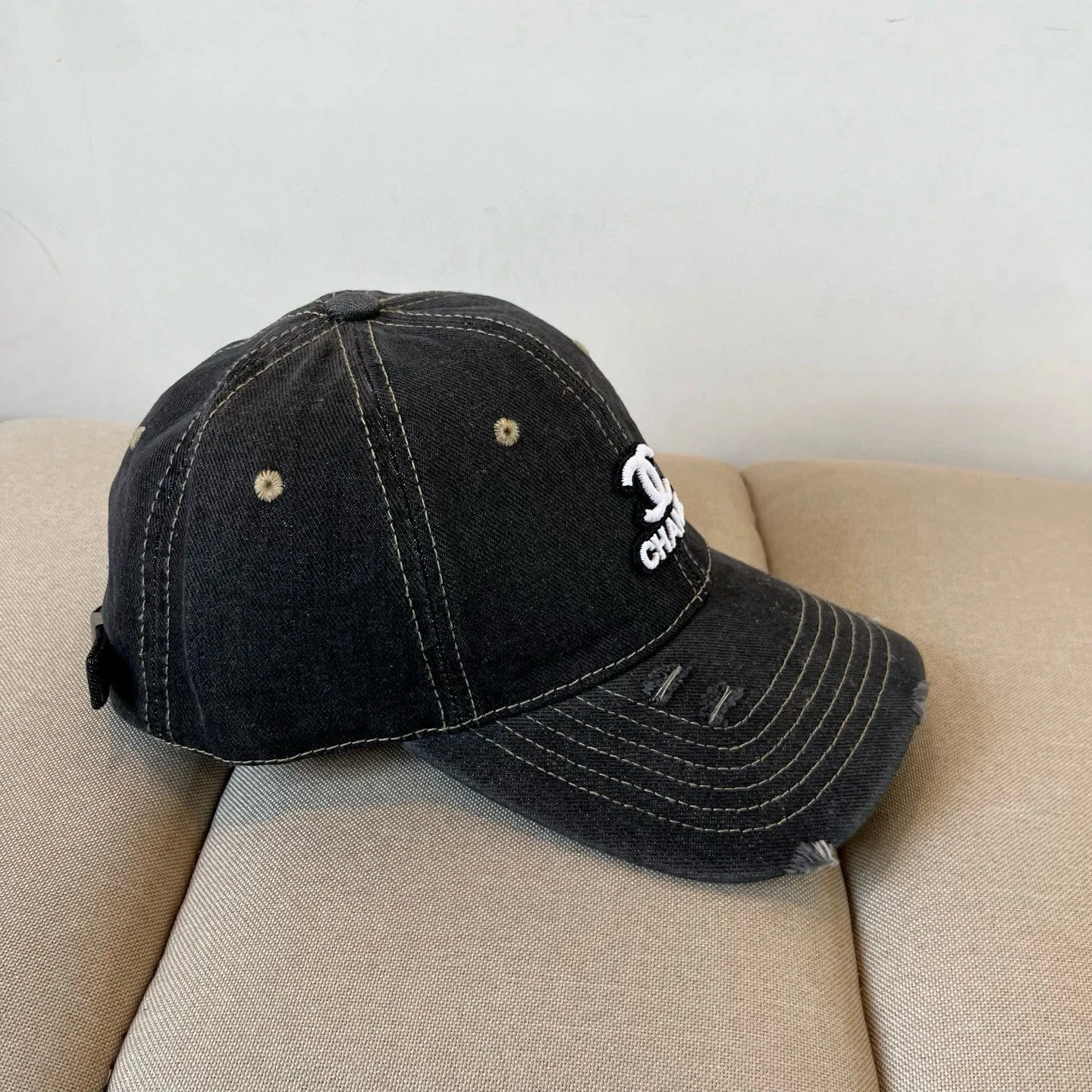 P60💰Chanel CHANEL new baseball cap, Xiaoxiang classic and simple, fashionable and casual design, popular new product