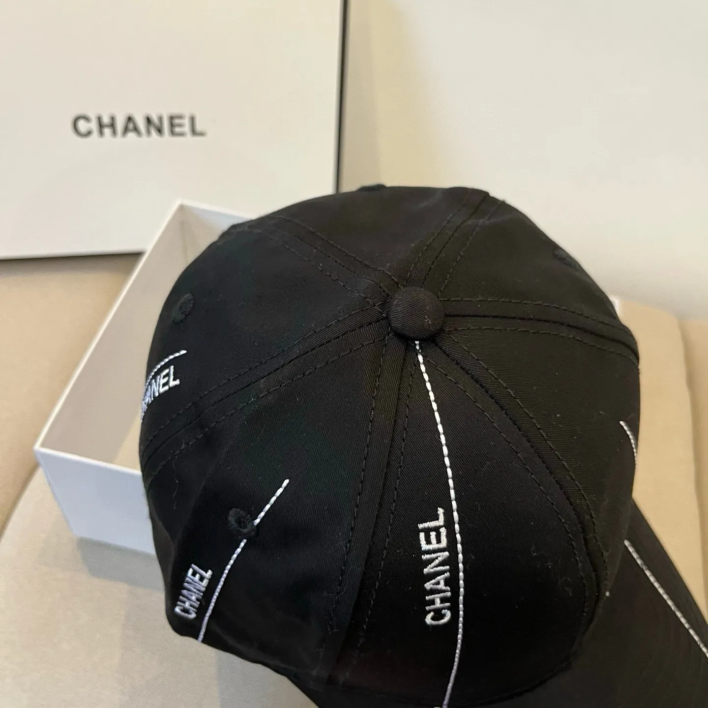 P60 CHANEL new baseball cap, Xiaoxiang classic and simple, fashionable and casual design, popular new product