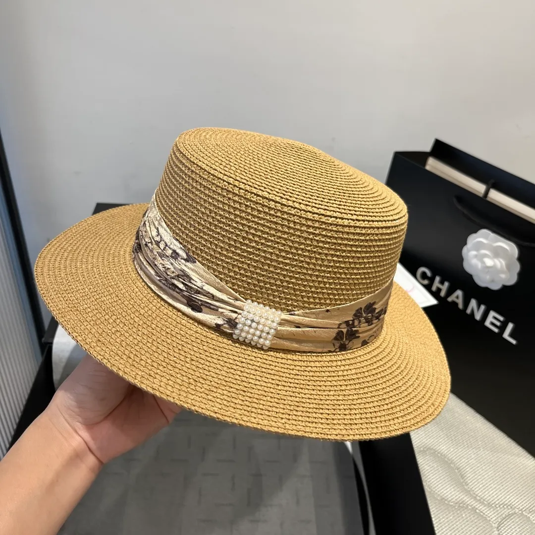 💰130¥ Chanel flat-top straw hat, top hat, head circumference 57cm