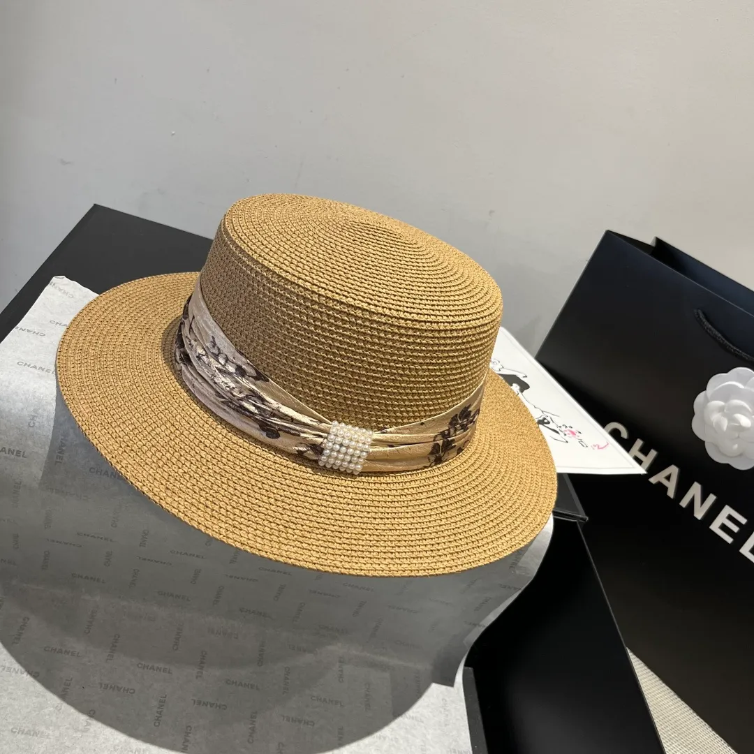 💰130¥ Chanel flat-top straw hat, top hat, head circumference 57cm