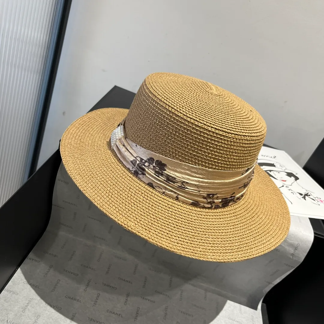 💰130¥ Chanel flat-top straw hat, top hat, head circumference 57cm