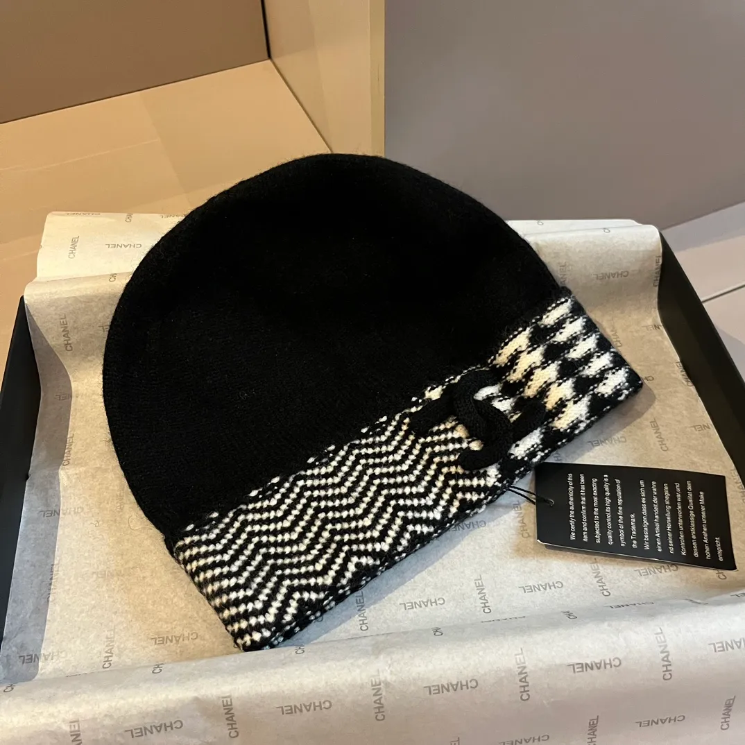 💰90¥ Chanel knitted beanie