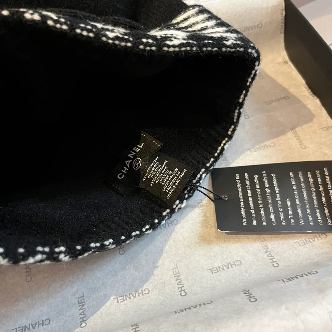 💰90¥ Chanel knitted beanie
