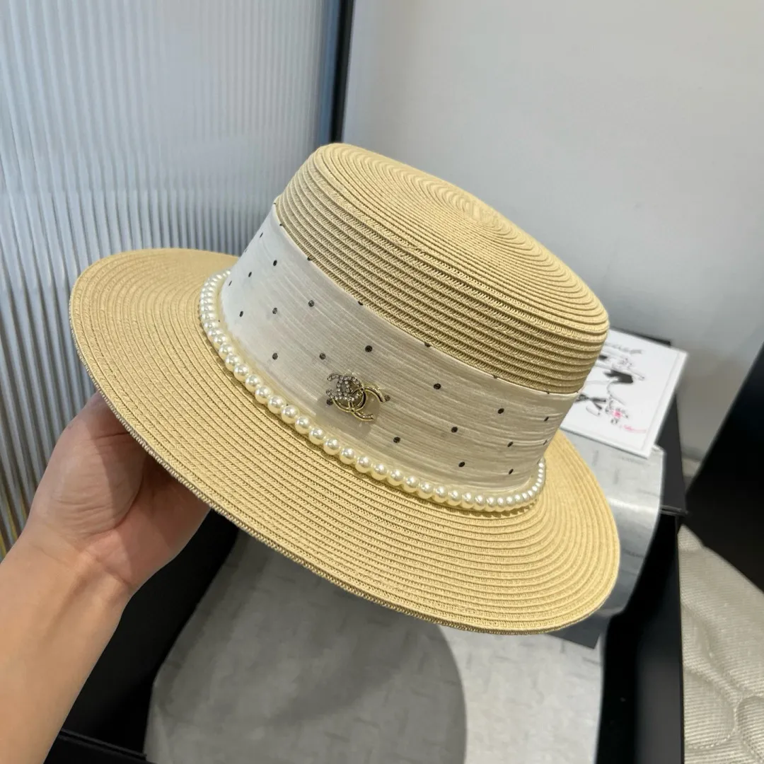 💰180¥ Chanel new flat top hat, Taiwan PP straw, head circumference 57cm