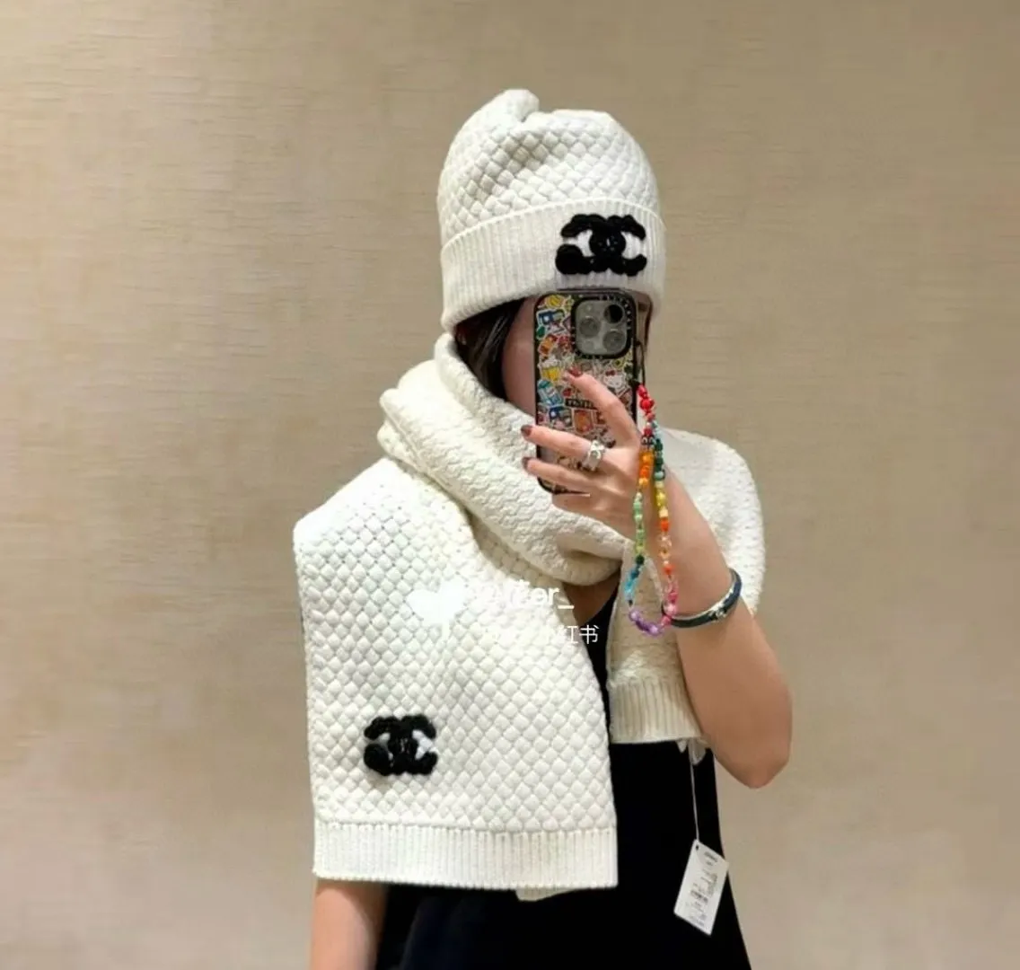 💰70¥ Chanel knitted beanie