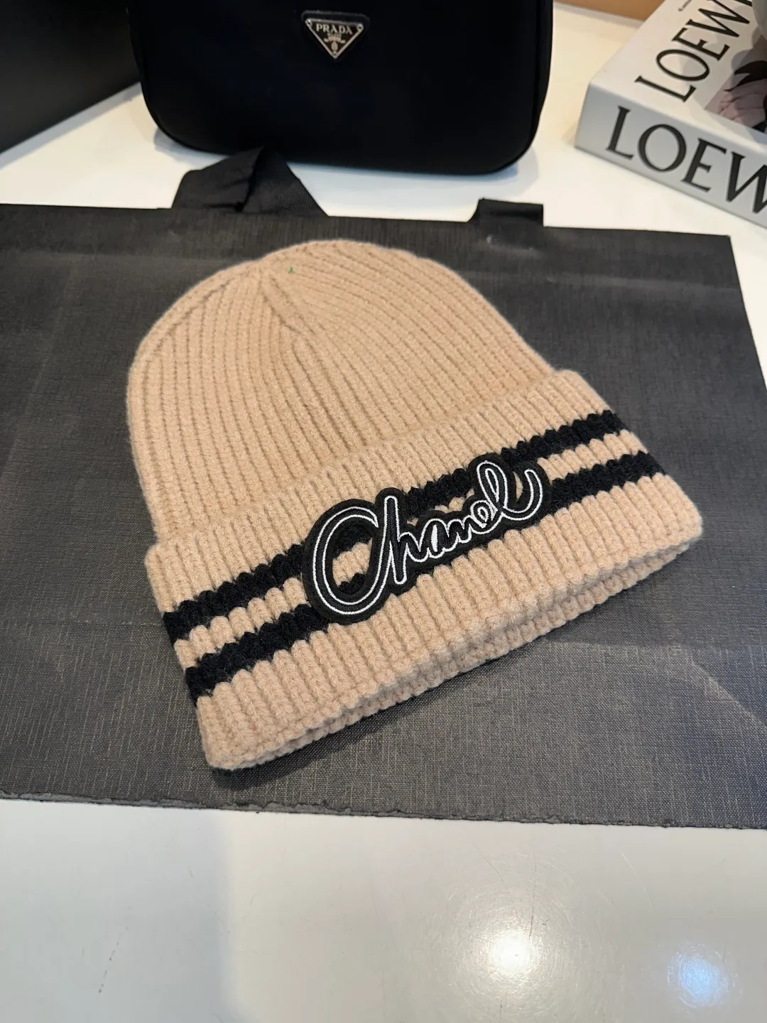 P50 Chanel CHANEL new wool hat, Xiaoxiang is classic and simple, fashionable and casual design, popular new product