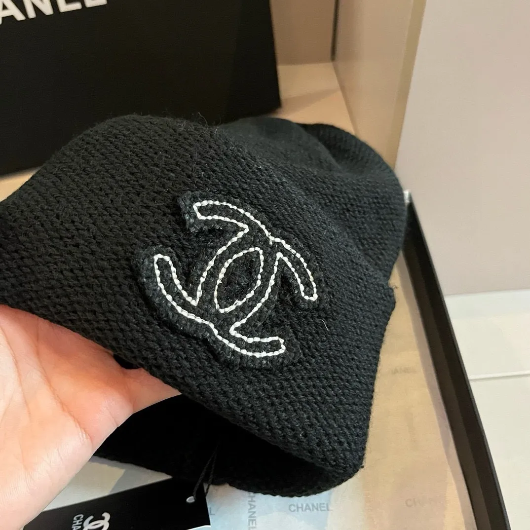 💰90¥ Chanel knitted beanie