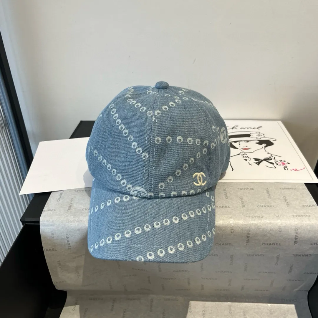 💰90¥ Chanel denim peaked hat, 25 years new counter model, head circumference 57cm