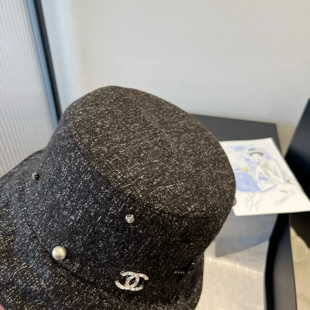 💰120¥ Chanel new bucket hat, head circumference 57cm