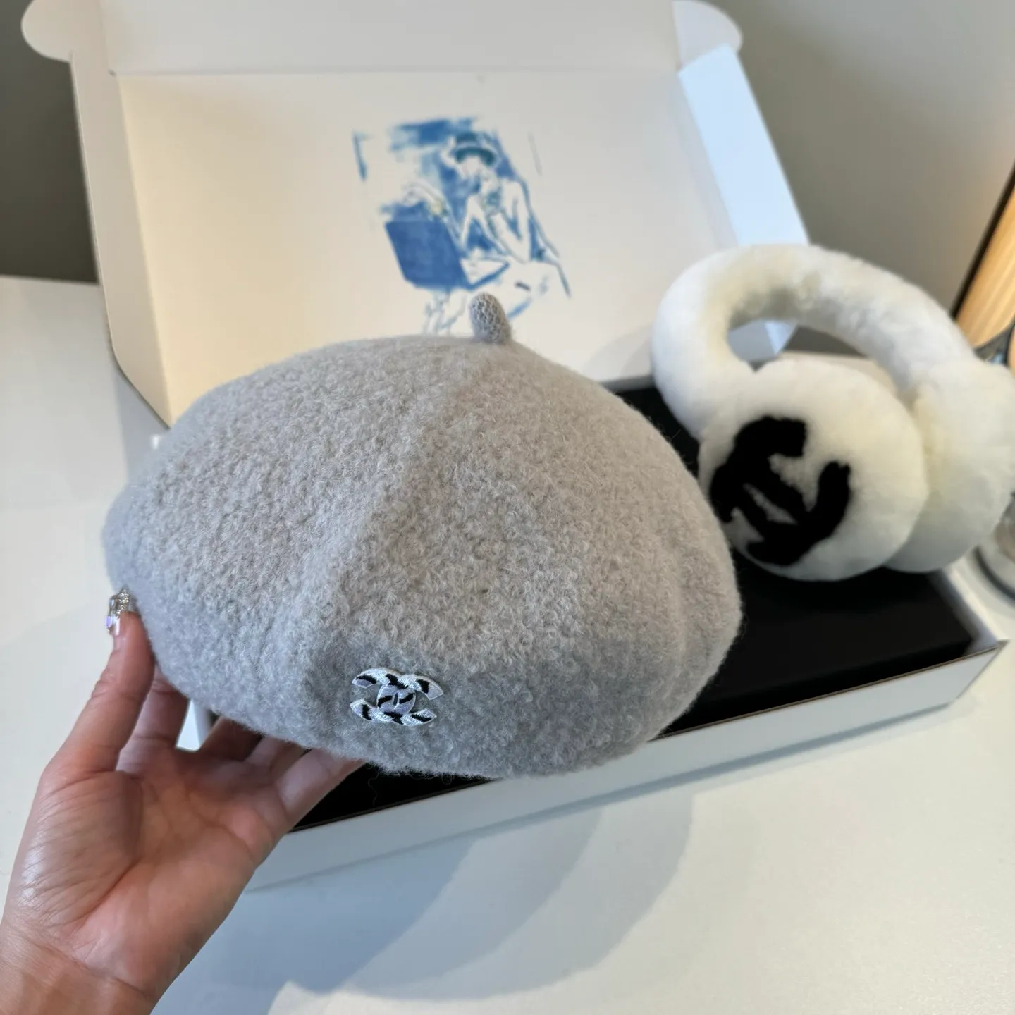 💰100¥ Chanel new cashmere beret, head circumference 57cm