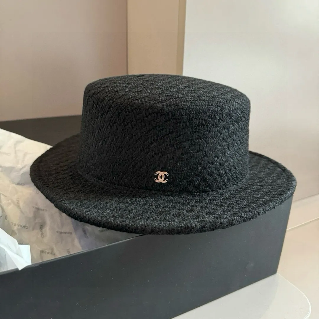 💰170¥ Chanel Chanel classic lady style flat top hat, head circumference 57cm