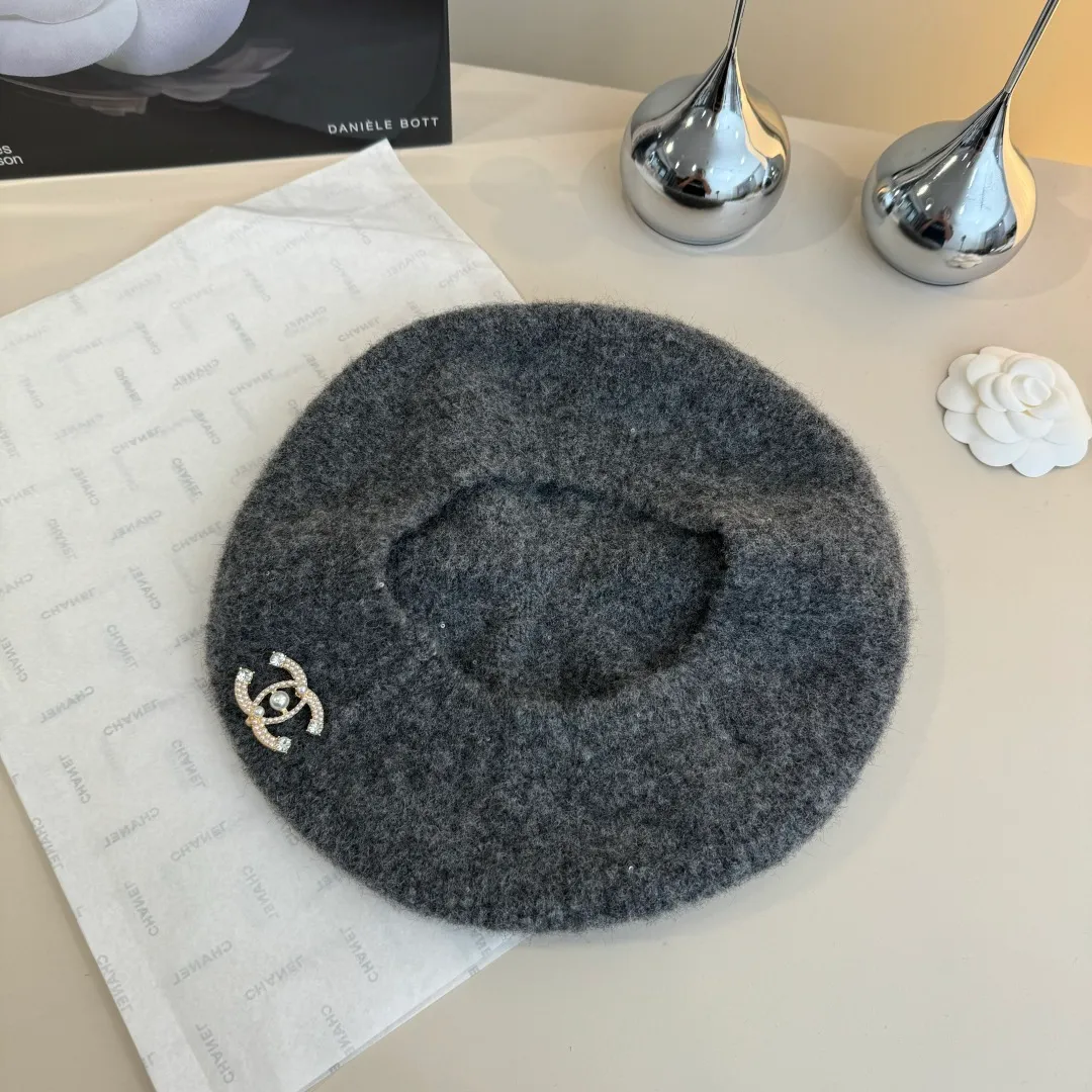 🉐160¥ Chanel wool beret, knitted beret, versatile style