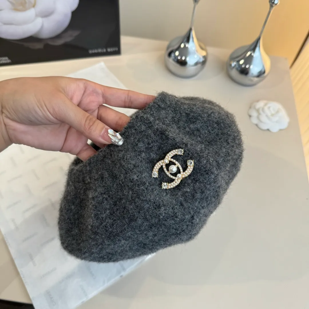 🉐160¥ Chanel wool beret, knitted beret, versatile style