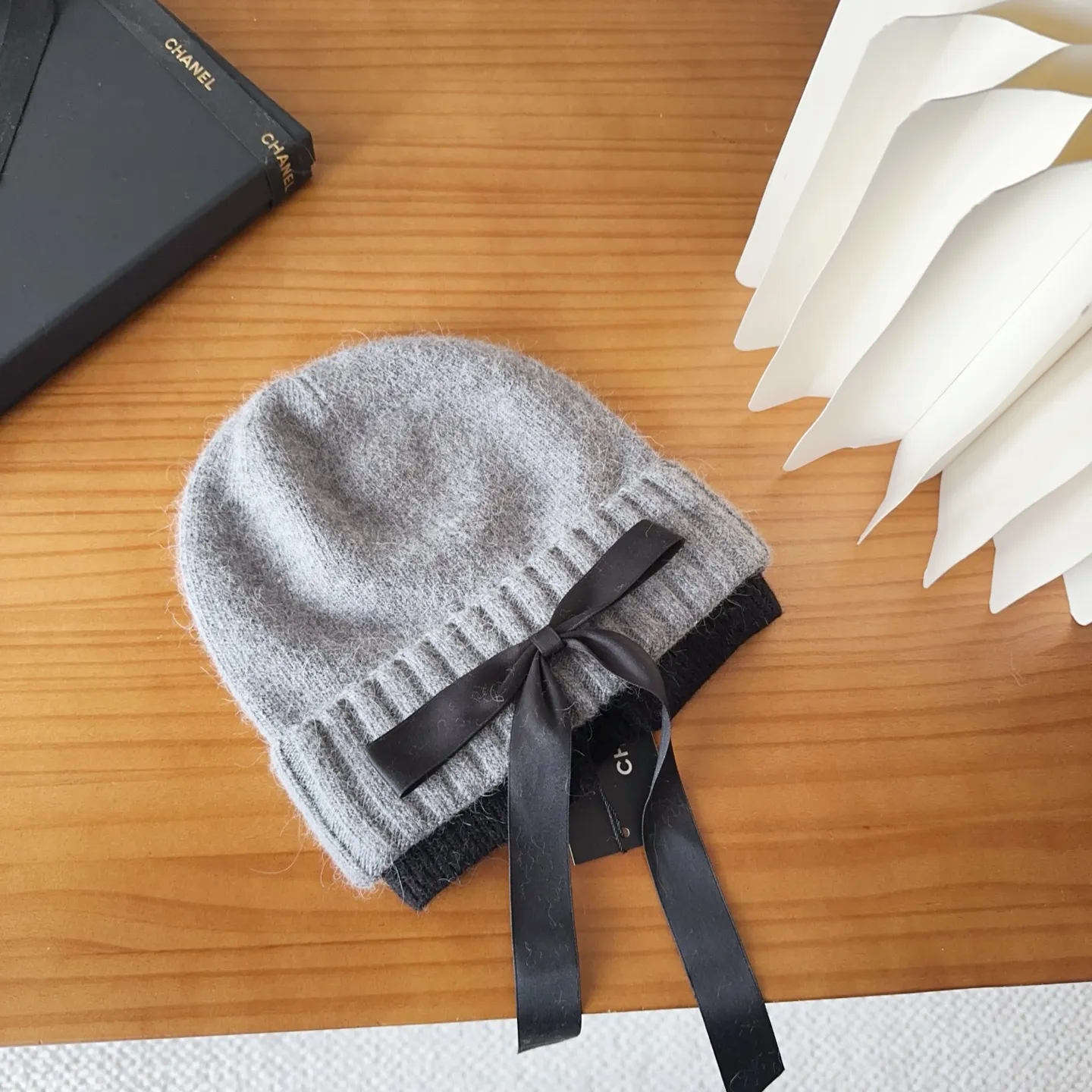 💰84 Chanel official website releases CHANEL small and popular knitted hat! Xiaohongshu’s new product is released, it’s so 🉑️, high-elastic fabric, classic colors, same style for men and women.