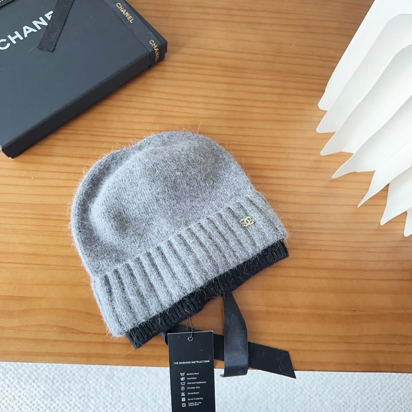 💰84 Chanel official website releases CHANEL small and popular knitted hat! Xiaohongshu’s new product is released, it’s so 🉑️, high-elastic fabric, classic colors, same style for men and women.