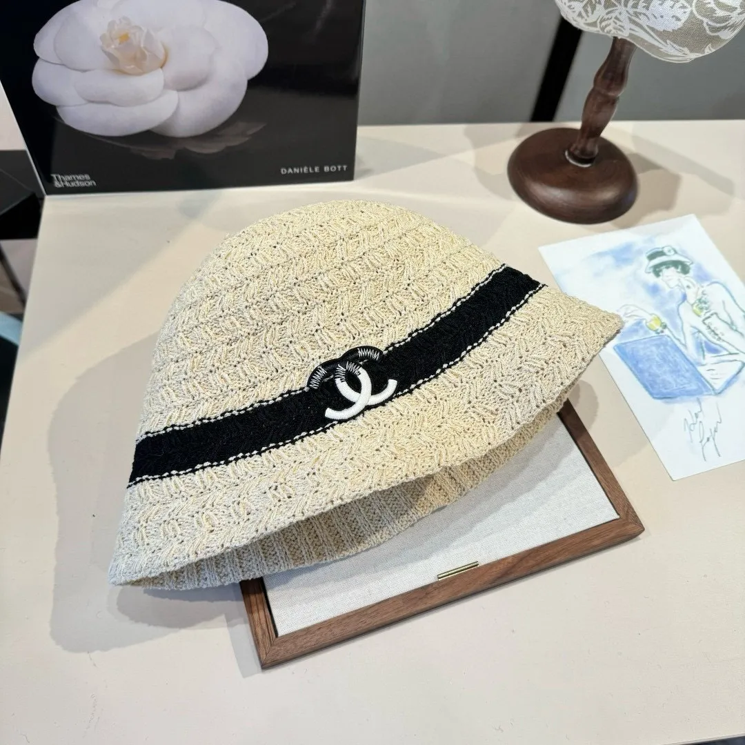 💰100¥ Chanel new knitted bucket hat, head circumference 57cm