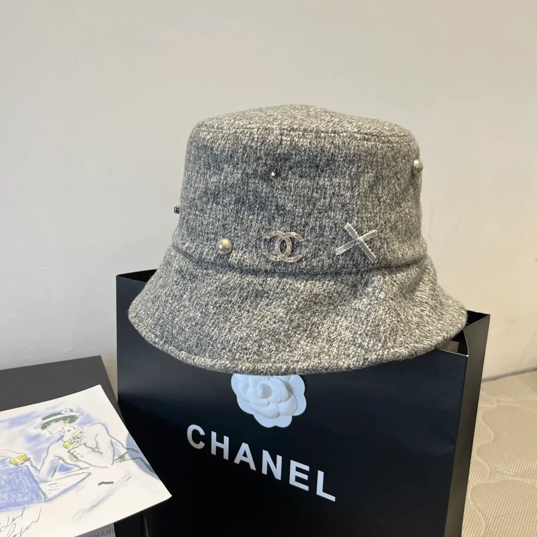 💰110¥ Chanel new bucket hat, head circumference 57cm