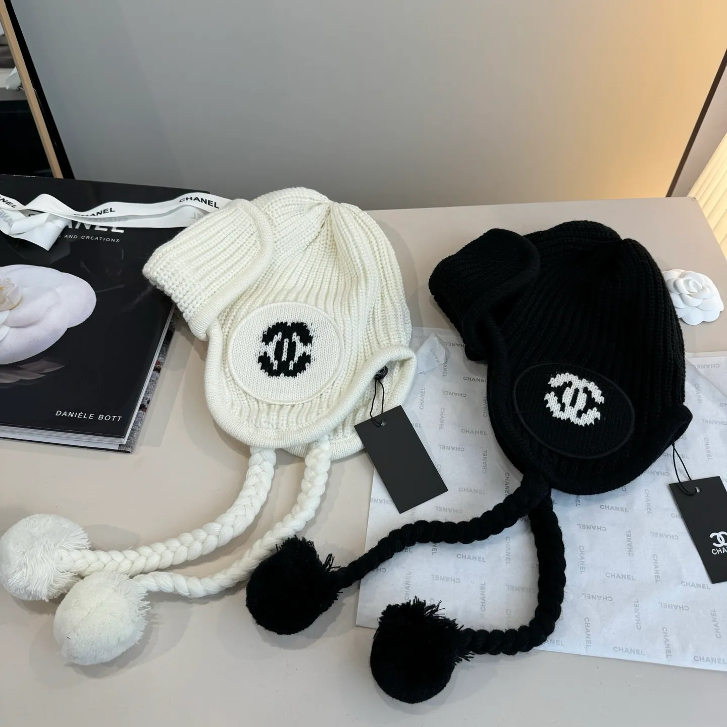 💰90¥ Chanel knitted beanie, ear protection hat
