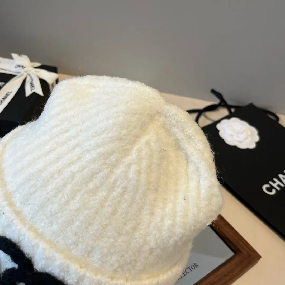 💰70¥ Chanel knitted beanie