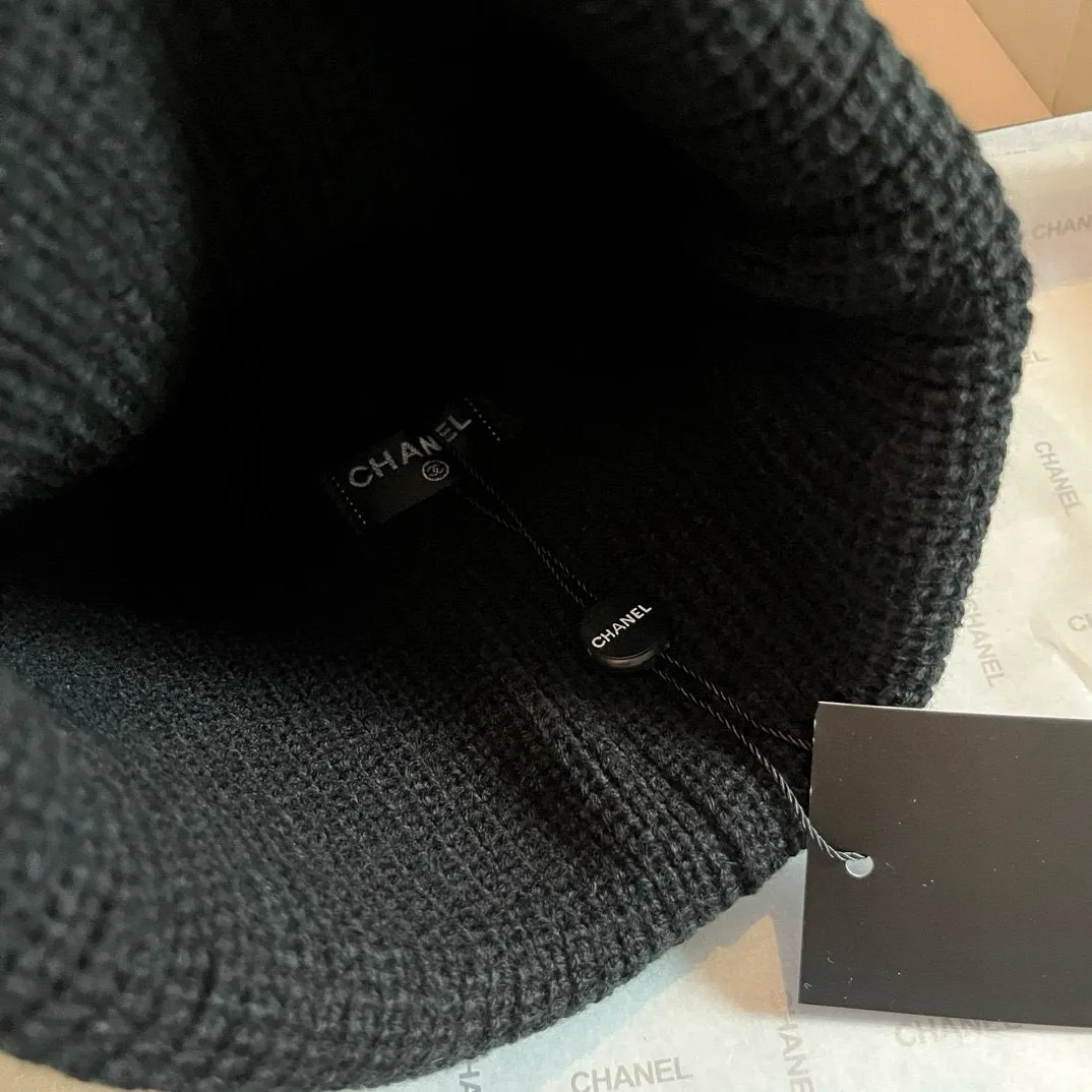 💰90¥ Chanel knitted beanie