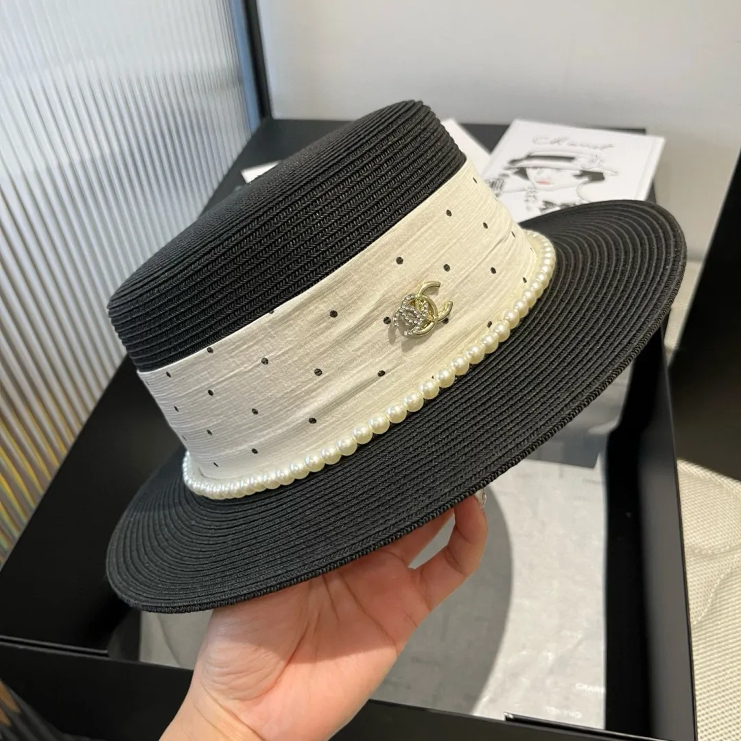 💰180¥ Chanel new flat top hat, Taiwan PP straw, head circumference 57cm