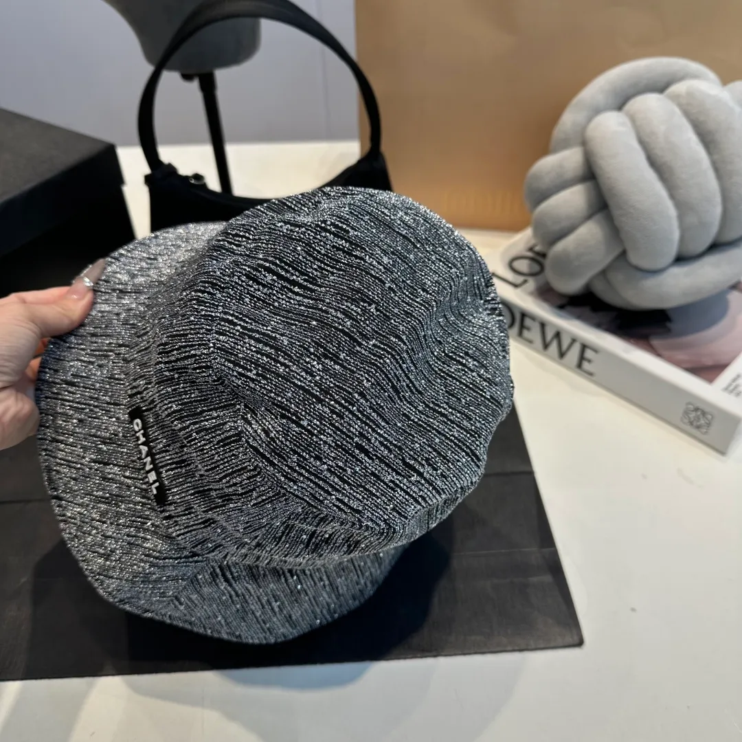 P60 Chanel large brim bucket hat, canvas hat, simple internet celebrity style, head circumference 57cm