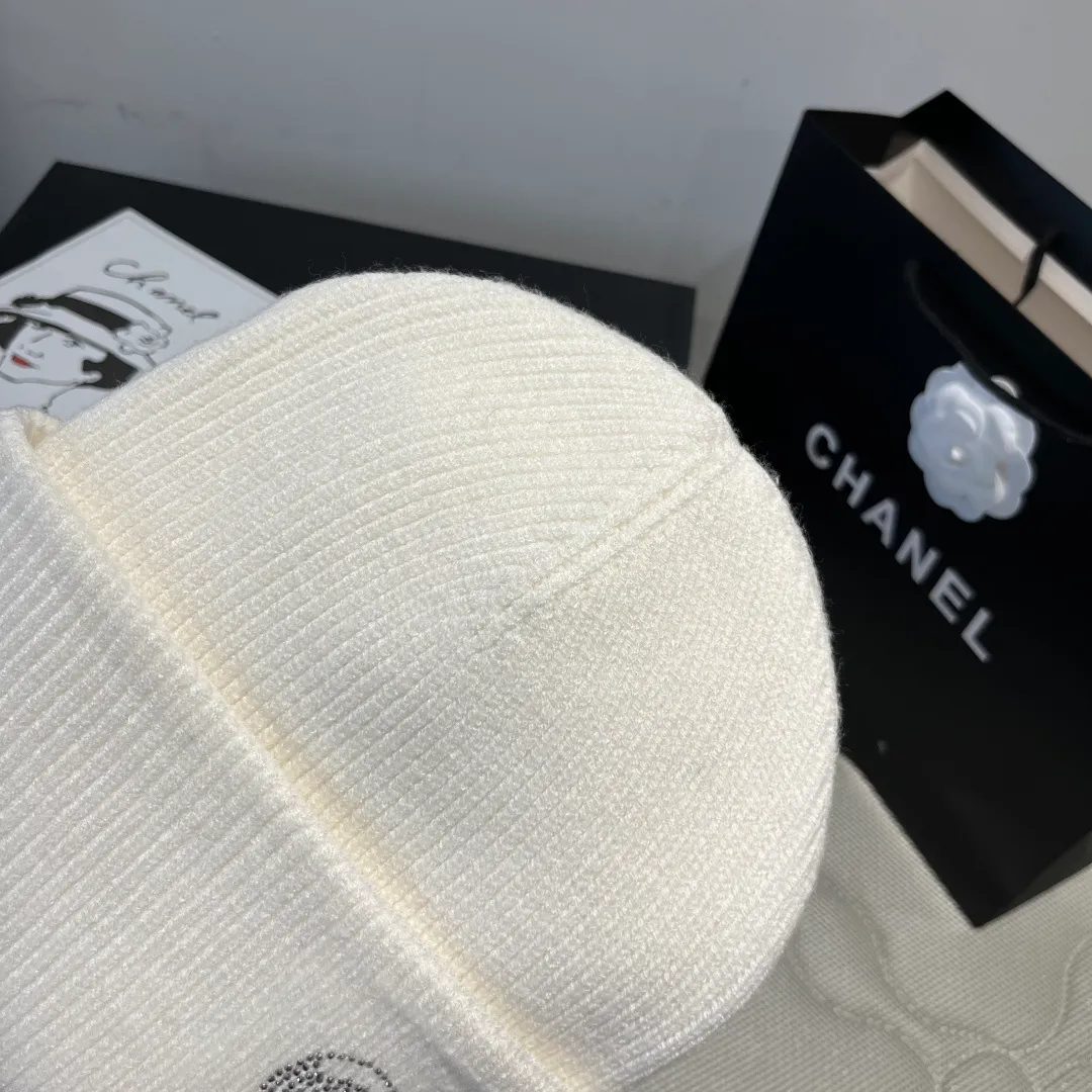 💰90¥ Chanel knitted beanie