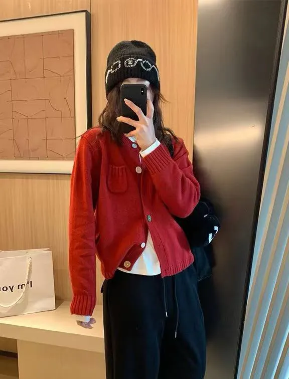 High version Chanel wool beanie