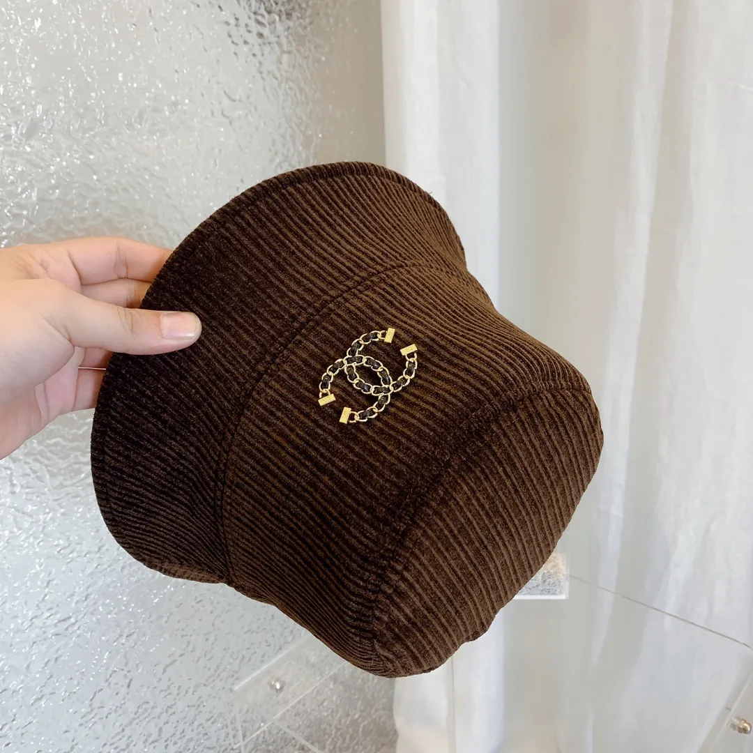 P90 👒Chanel Chanel corduroy bucket hat, simple and elegant bucket hat for autumn and winter, black, rice and khaki three colors, head circumference 57cm